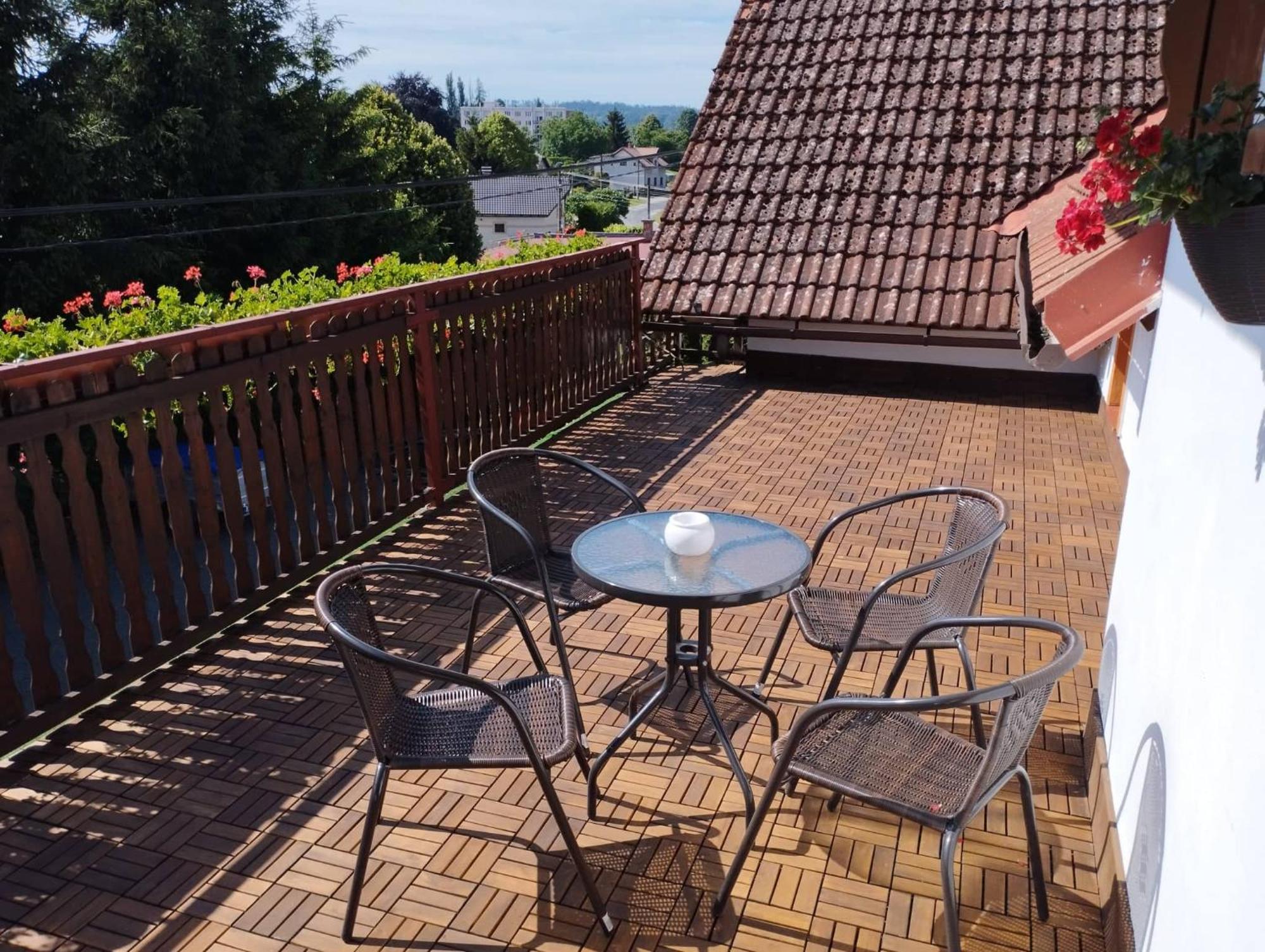 Penzion Restaurace U Helferu Libun Экстерьер фото