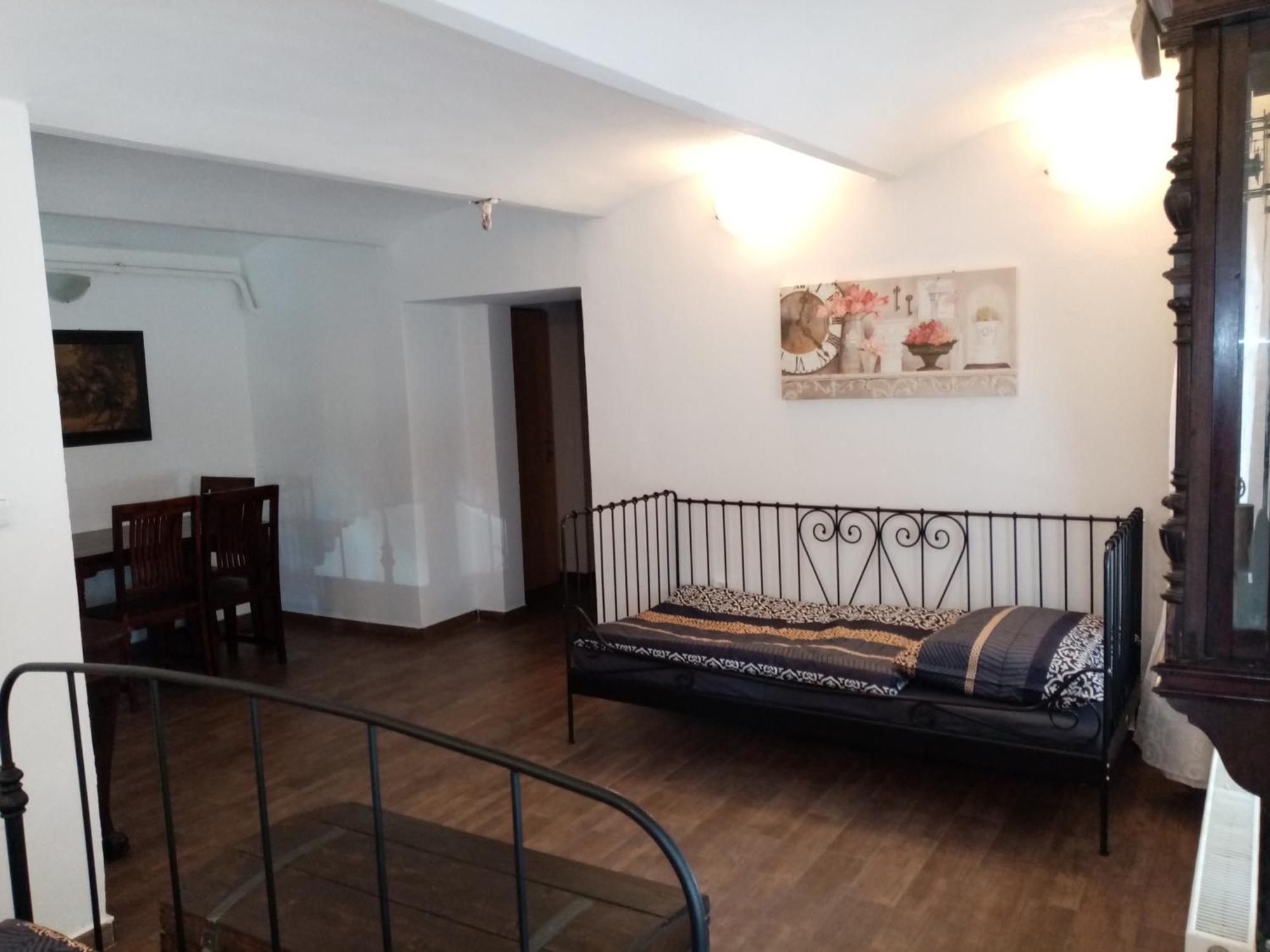 Penzion Restaurace U Helferu Libun Экстерьер фото